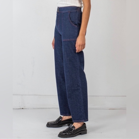 New in Package Wyllis Leisurely Liz Elastic Waist Stretch Denim Pants Size Small - Picture 1 of 9